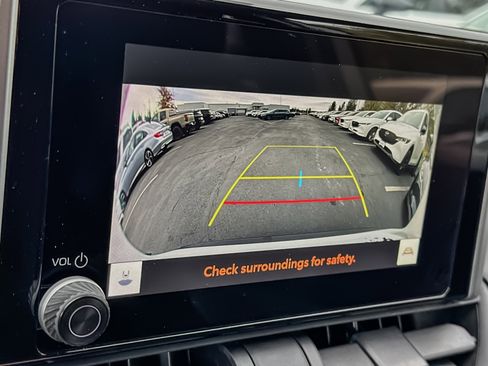 Used 2023 Toyota RAV4 AWD Hybrid image 19