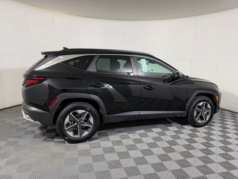 Used 2025 Hyundai Tucson SEL AWD/4WD image 7