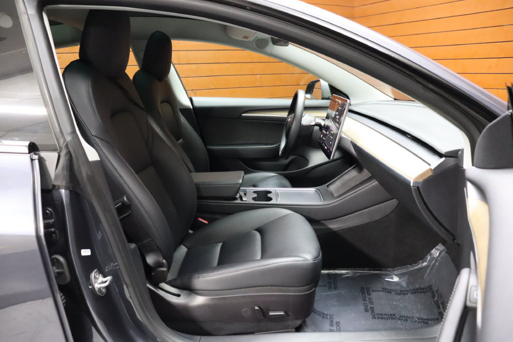 Used 2023 Tesla Model 3 Standard Range RWD image 30