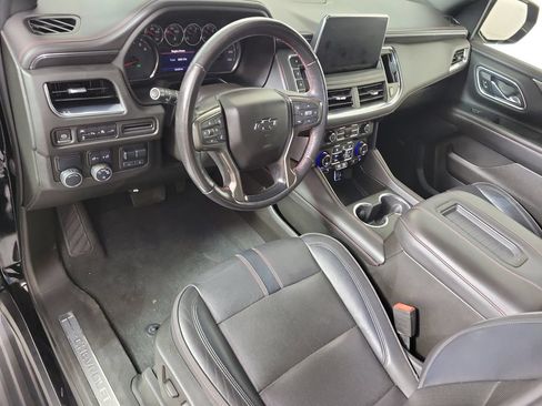 Used 2021 Chevrolet Tahoe RST w/ Luxury Package RWD image 11
