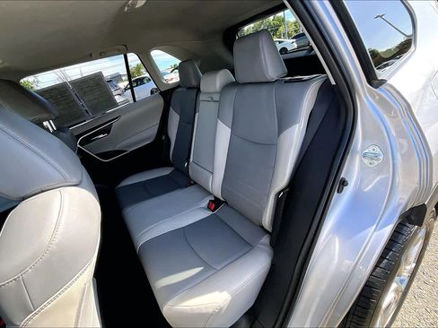 Used 2021 Toyota RAV4 XLE Premium FWD image 20