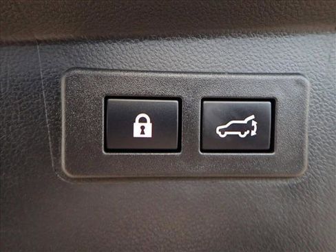 Certified 2025 Subaru Outback Onyx Edition image 8