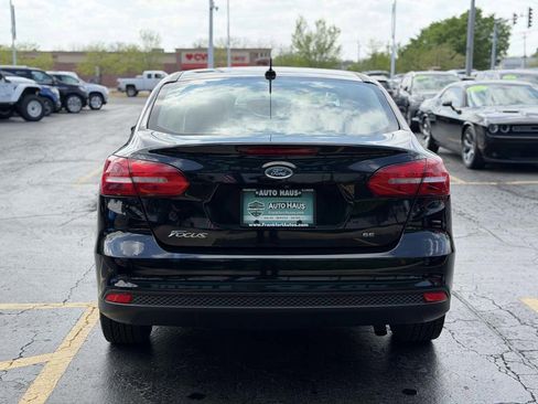 Used 2017 Ford Focus SE FWD image 11