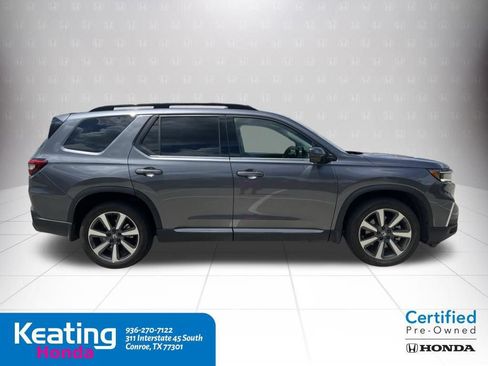 Used 2023 Honda Pilot Touring image 4