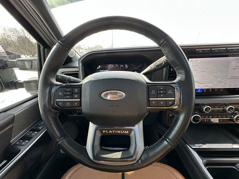 Used 2024 Ford F350 Platinum image 9
