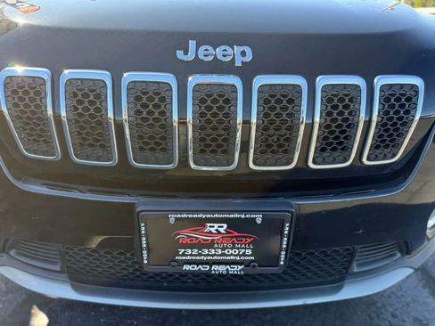 Used 2019 Jeep Cherokee Limited AWD/4WD image 58