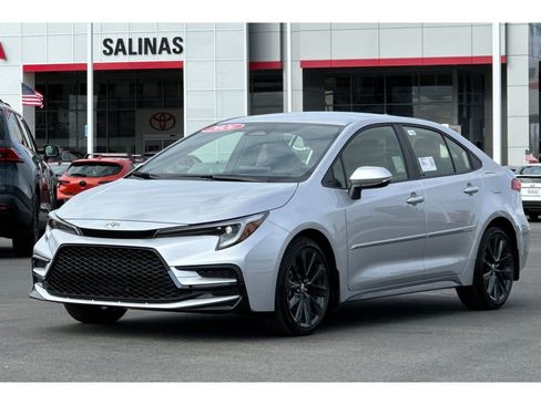 New 2026 Toyota Corolla SE image 8
