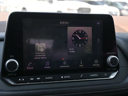 Used 2021 Nissan Rogue SV image 38