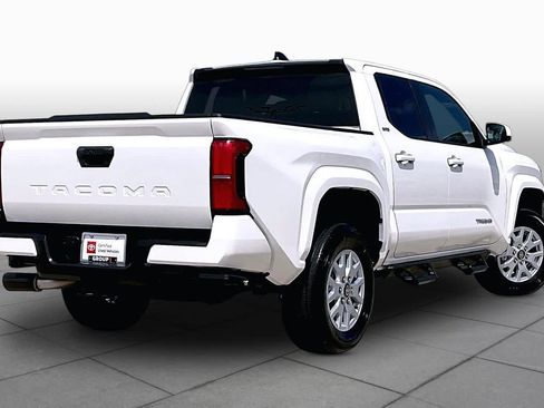Used 2026 Toyota Tacoma SR5 RWD image 14