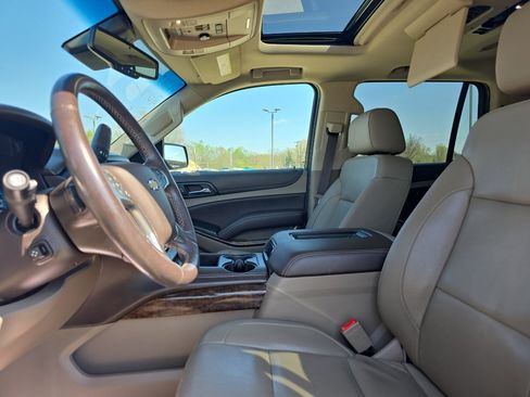 Used 2017 Chevrolet Tahoe LT image 28