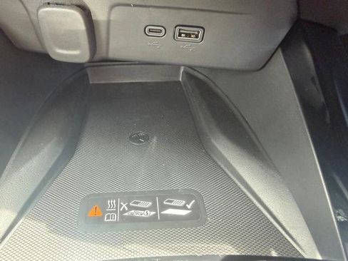 New 2026 Chevrolet Trax LT w/ Sunroof Package FWD image 22