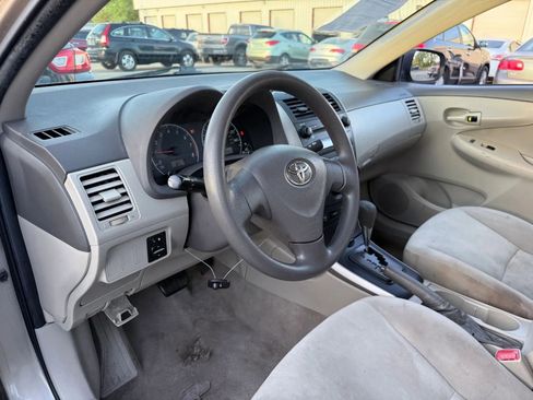 Used 2009 Toyota Corolla LE image 17