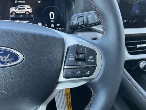 New 2025 Ford Explorer Active image 17