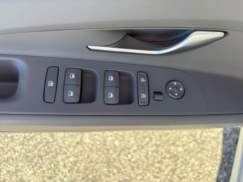 New 2025 Hyundai Elantra Sport image 14