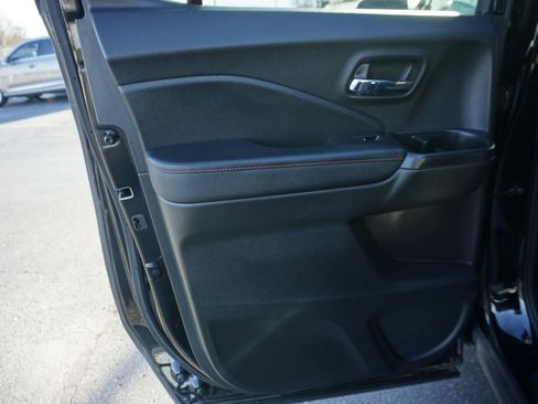 Used 2020 Honda Ridgeline Black Edition image 19