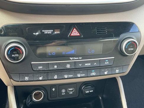 Used 2021 Hyundai Tucson Ultimate w/ Cargo Package AWD/4WD image 35