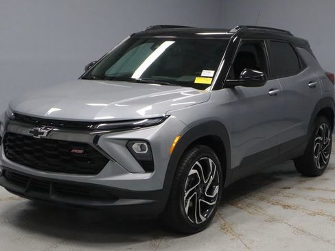 Used 2024 Chevrolet TrailBlazer RS AWD/4WD image 6