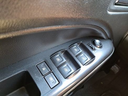 Used 2018 Chevrolet Colorado ZR2 AWD/4WD image 25