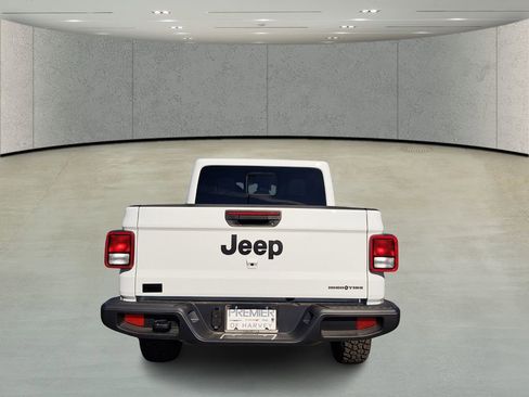 New 2025 Jeep Gladiator High Tide image 6