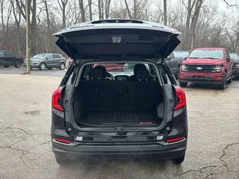 Used 2019 GMC Terrain SLE w/ Driver Convenience Package image 28