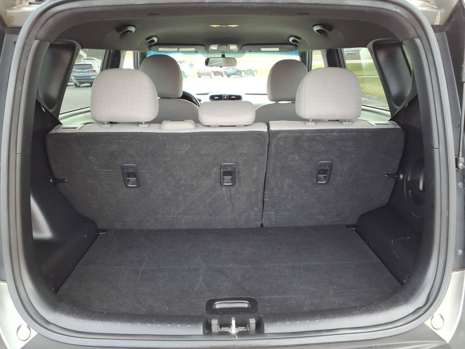 Used 2015 Kia Soul FWD image 26