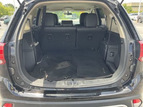 Used 2019 Mitsubishi Outlander ES AWD/4WD image 29