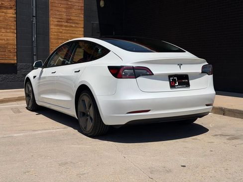 Used 2023 Tesla Model 3 Standard Range RWD image 3