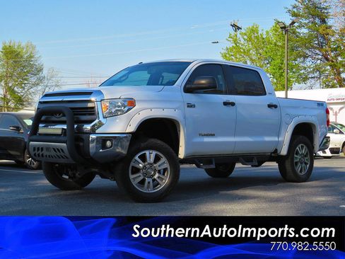 Used 2014 Toyota Tundra SR5 w/ SR5 Upgrade Package image 1