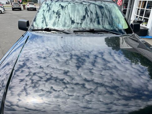 Used 2010 Ford Explorer XLT RWD image 8