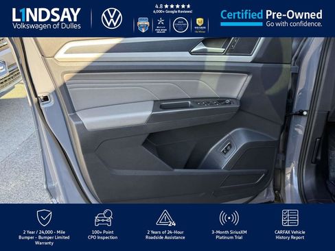 Certified 2022 Volkswagen Atlas Cross Sport SEL R-Line image 9