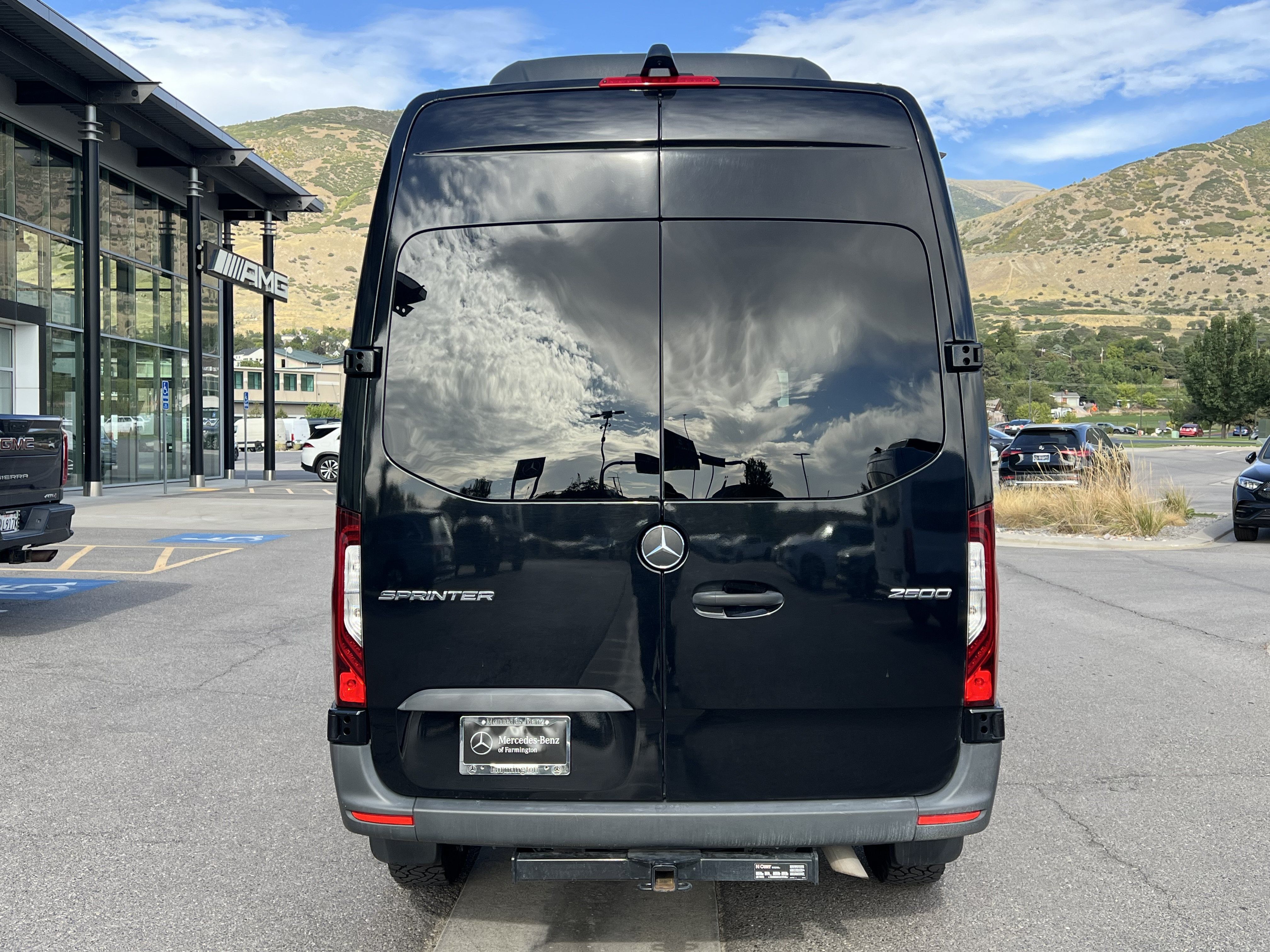 Used 2023 Mercedes-Benz Sprinter 2500 image 10