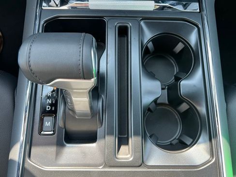 New 2025 Ford F150 Lariat w/ Equipment Group 502A High image 30