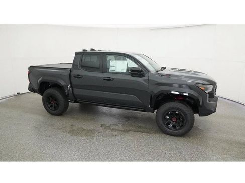 Used 2025 Toyota Tacoma TRD Pro w/ Tow Tech Package AWD/4WD image 16