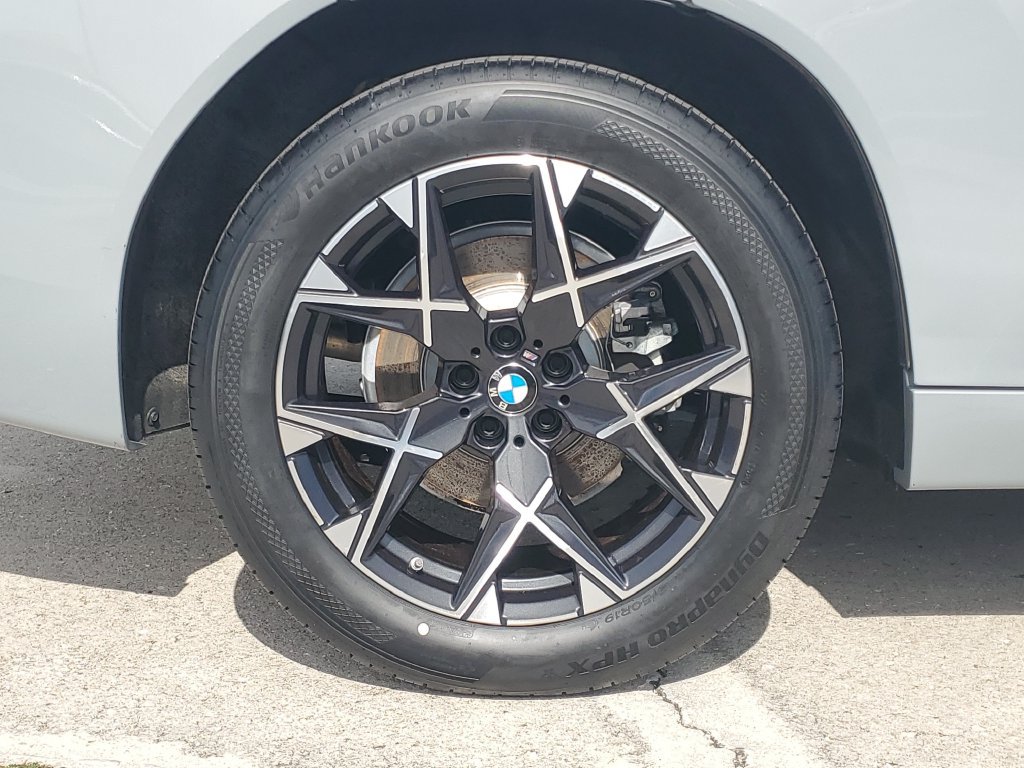 Used 2025 BMW X3 xDrive30i AWD/4WD image 11