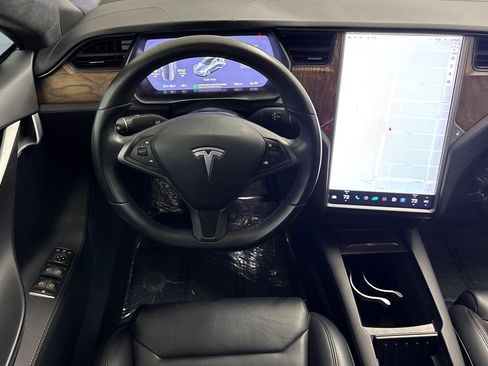 Used 2018 Tesla Model S 75D image 27