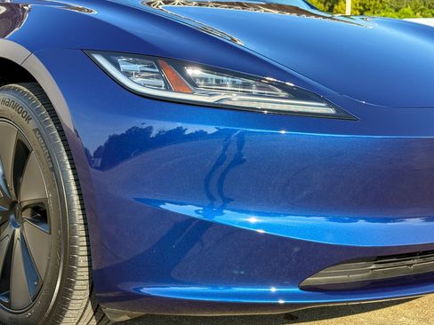 Used 2025 Tesla Model 3 RWD image 3