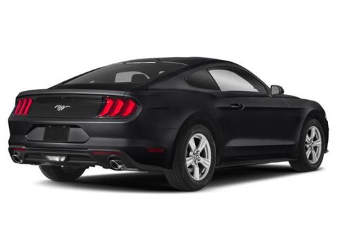 Used 2018 Ford Mustang GT RWD image 2