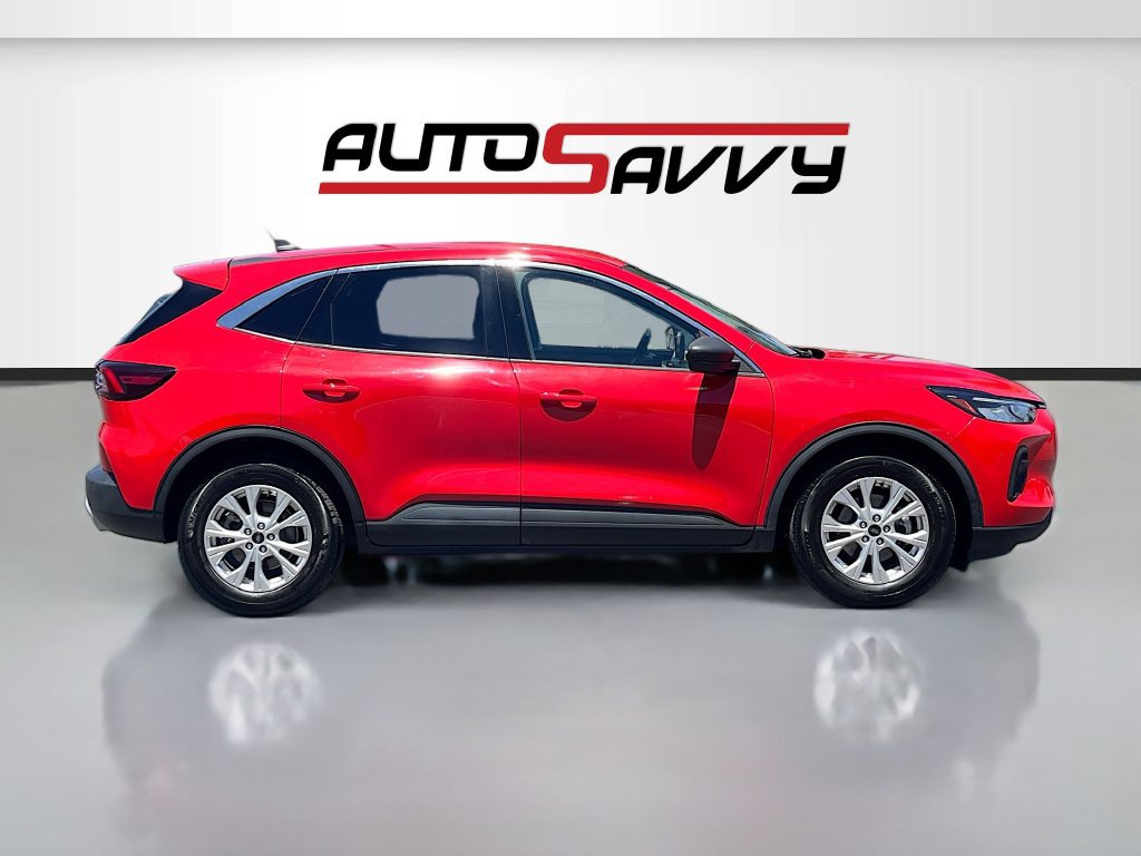 Used 2024 Ford Escape Active FWD image 8