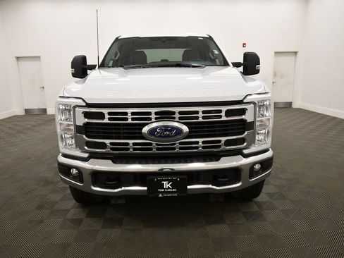Used 2024 Ford F350 XLT w/ FX4 Off-Road Package AWD/4WD image 11