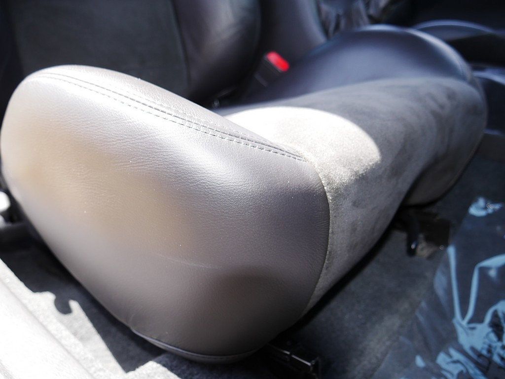Used 2004 Ford Mustang Cobra RWD image 45