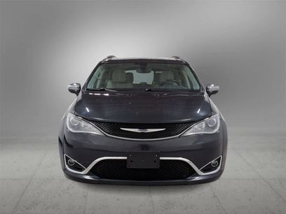 Certified 2020 Chrysler Pacifica Limited