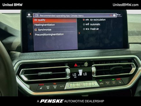 Used 2023 BMW X3 sDrive30i w/ Premium Package w/ZPA RWD image 11
