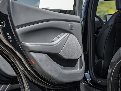 New 2025 Ford Mustang Mach-E Premium image 36