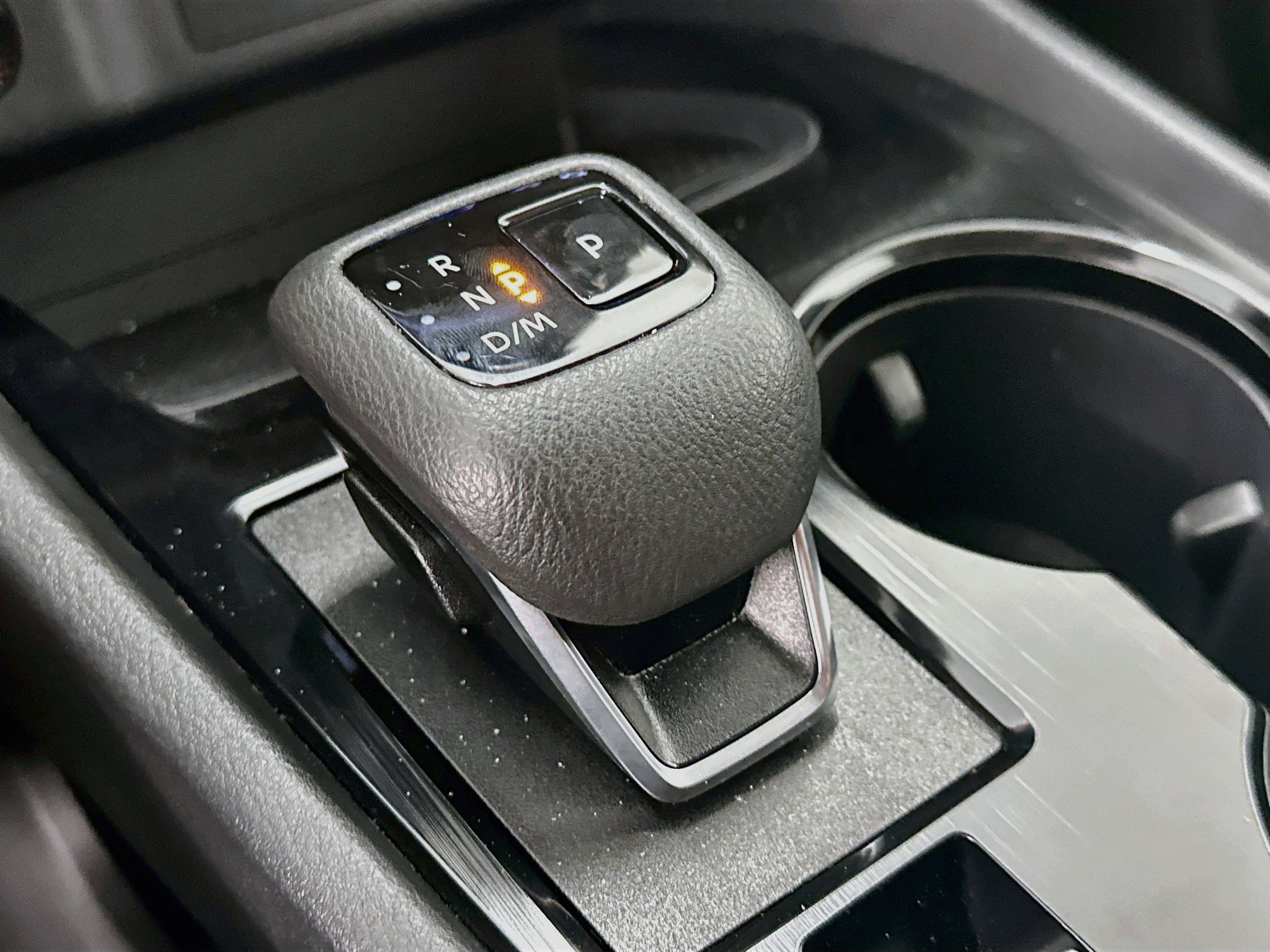 Used 2025 Nissan Rogue SV AWD/4WD image 24