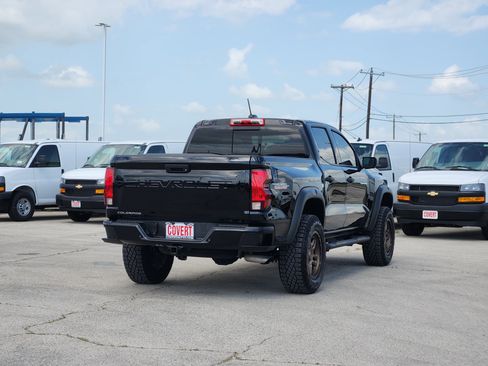 Used 2025 Chevrolet Colorado Trail Boss AWD/4WD image 7