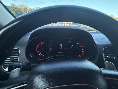 Used 2019 Dodge Durango GT AWD/4WD image 11