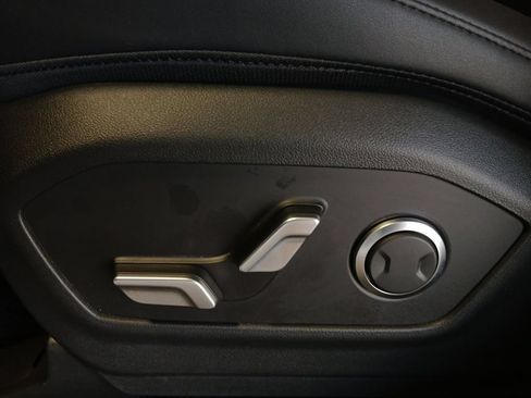 Used 2026 Hyundai Santa Fe SEL FWD image 19