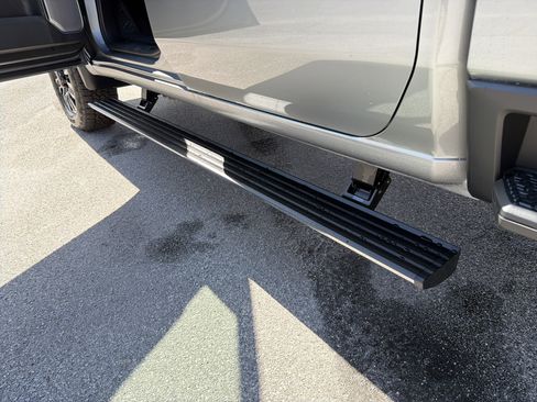 New 2026 GMC Sierra 2500 Denali Ultimate w/ Max Trailering Package image 38