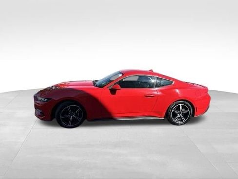 Used 2024 Ford Mustang Premium RWD image 4