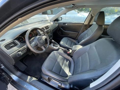Used 2011 Volkswagen Jetta SE image 21
